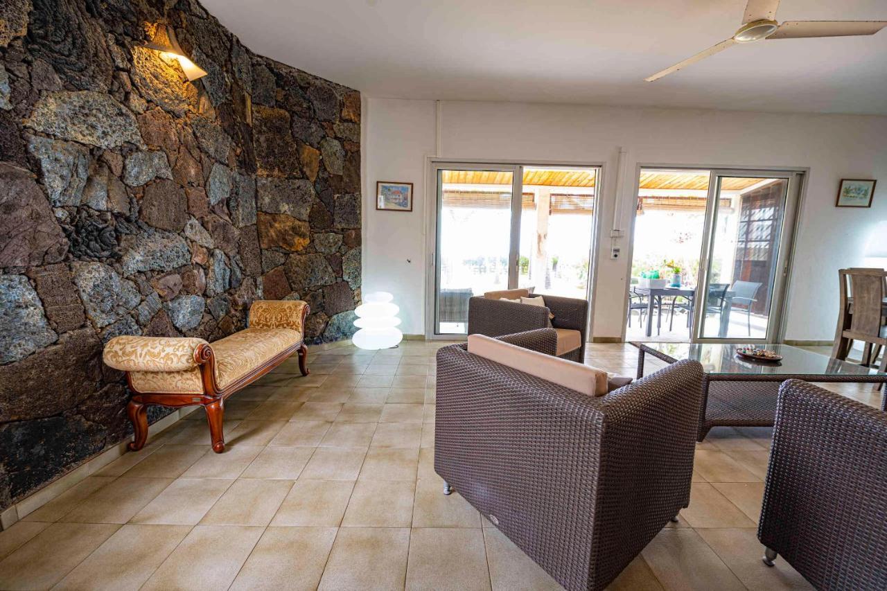 Villa Coco Des Sables Acces Direct Au Lagon La Saline Le Bains Luaran gambar